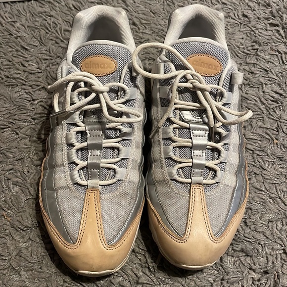 Air Max 95 SE sneakers PURE PLATINUM/ METALLIC SILVER WHITE  Beige leather - Picture 2 of 9